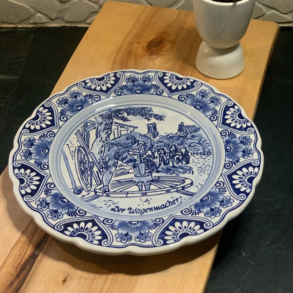 DELFT BLAU | Hand Painted Blue and White Vintage Plate